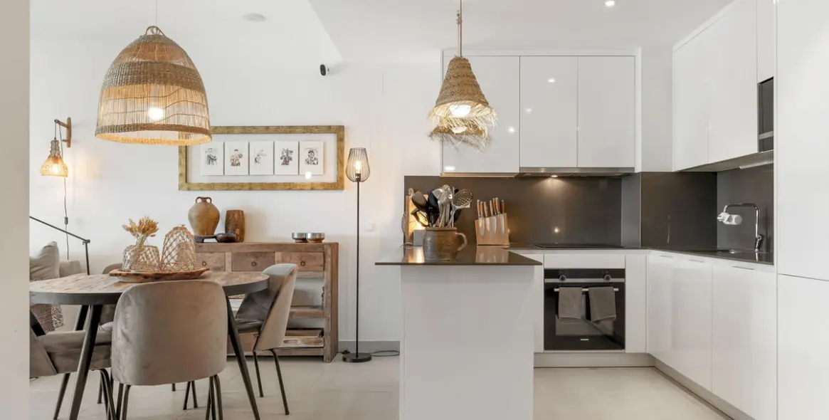 Sale of ground floor apartment in Estepona 17