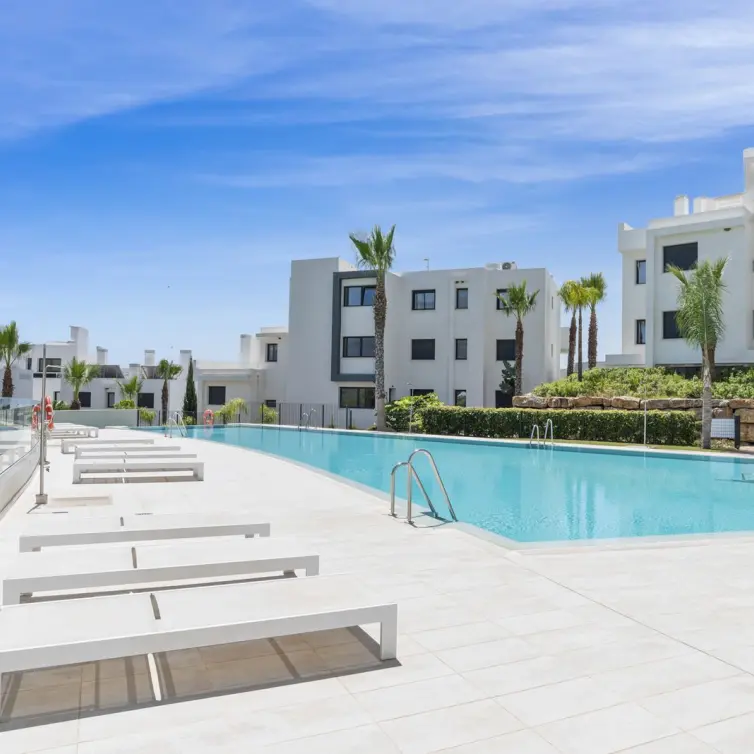Venta de apartamento en planta baja en Estepona