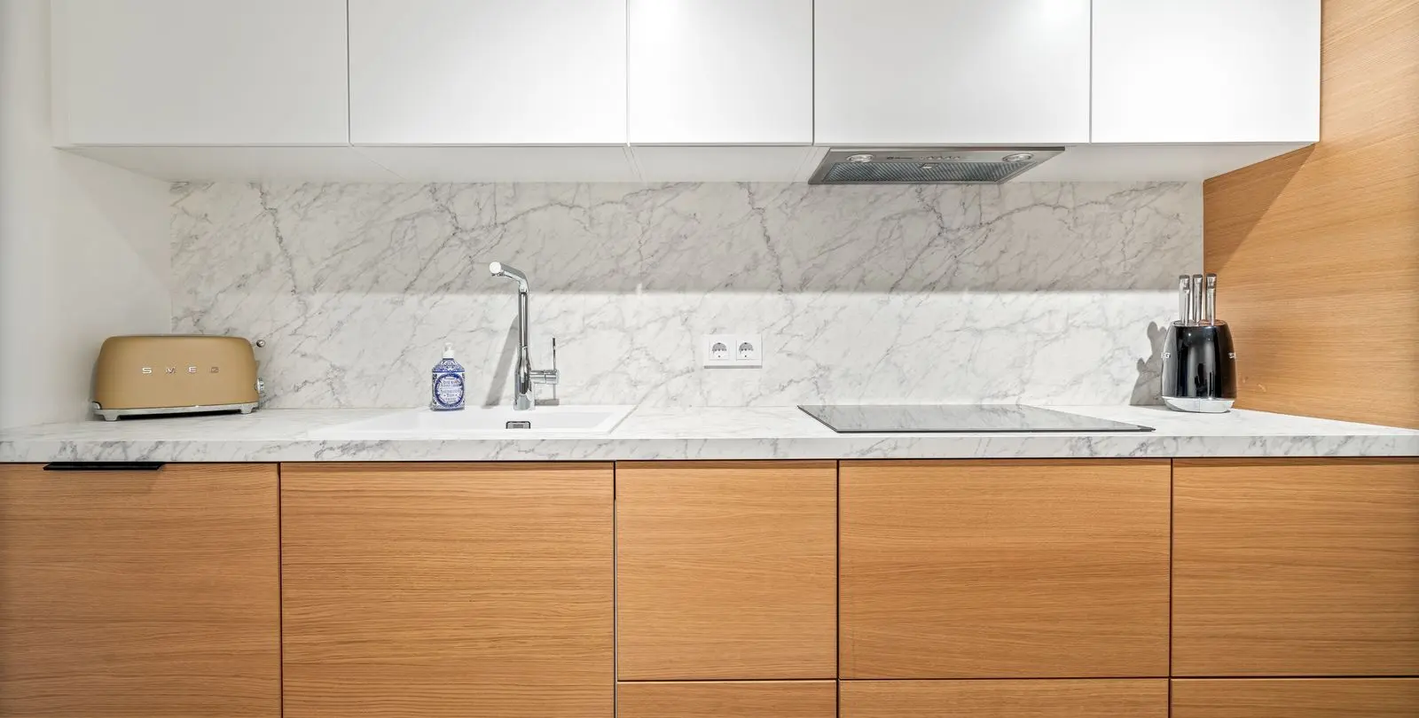 Venta de apartamento en planta media en Benahavís 9
