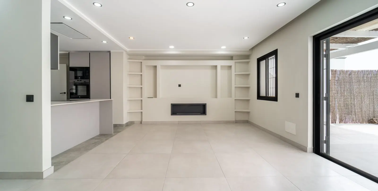 Sale of townhouse in Estepona 8
