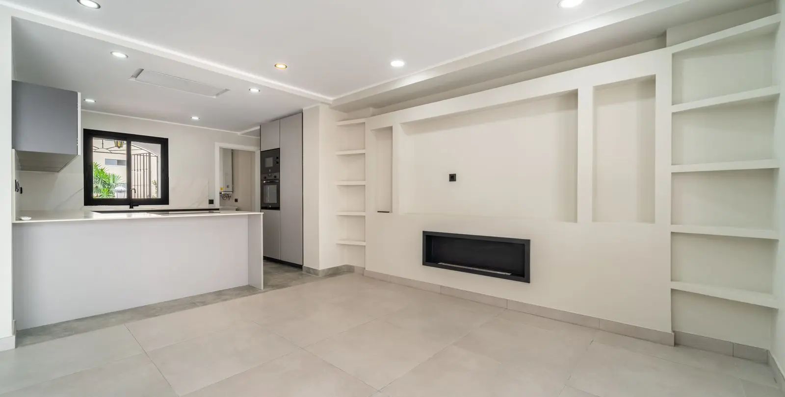 Sale of townhouse in Estepona 9