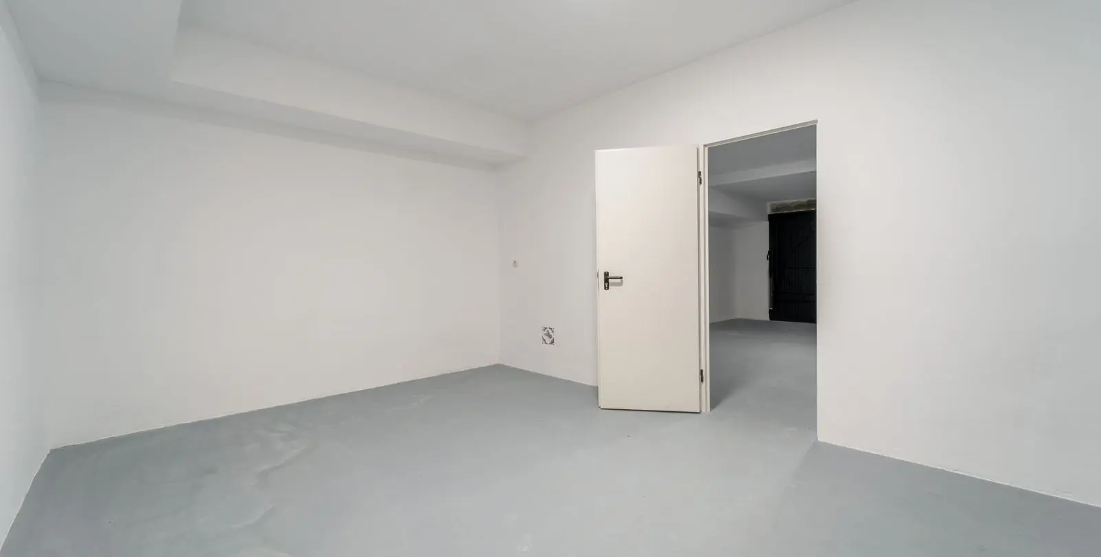 Sale of townhouse in Estepona 12