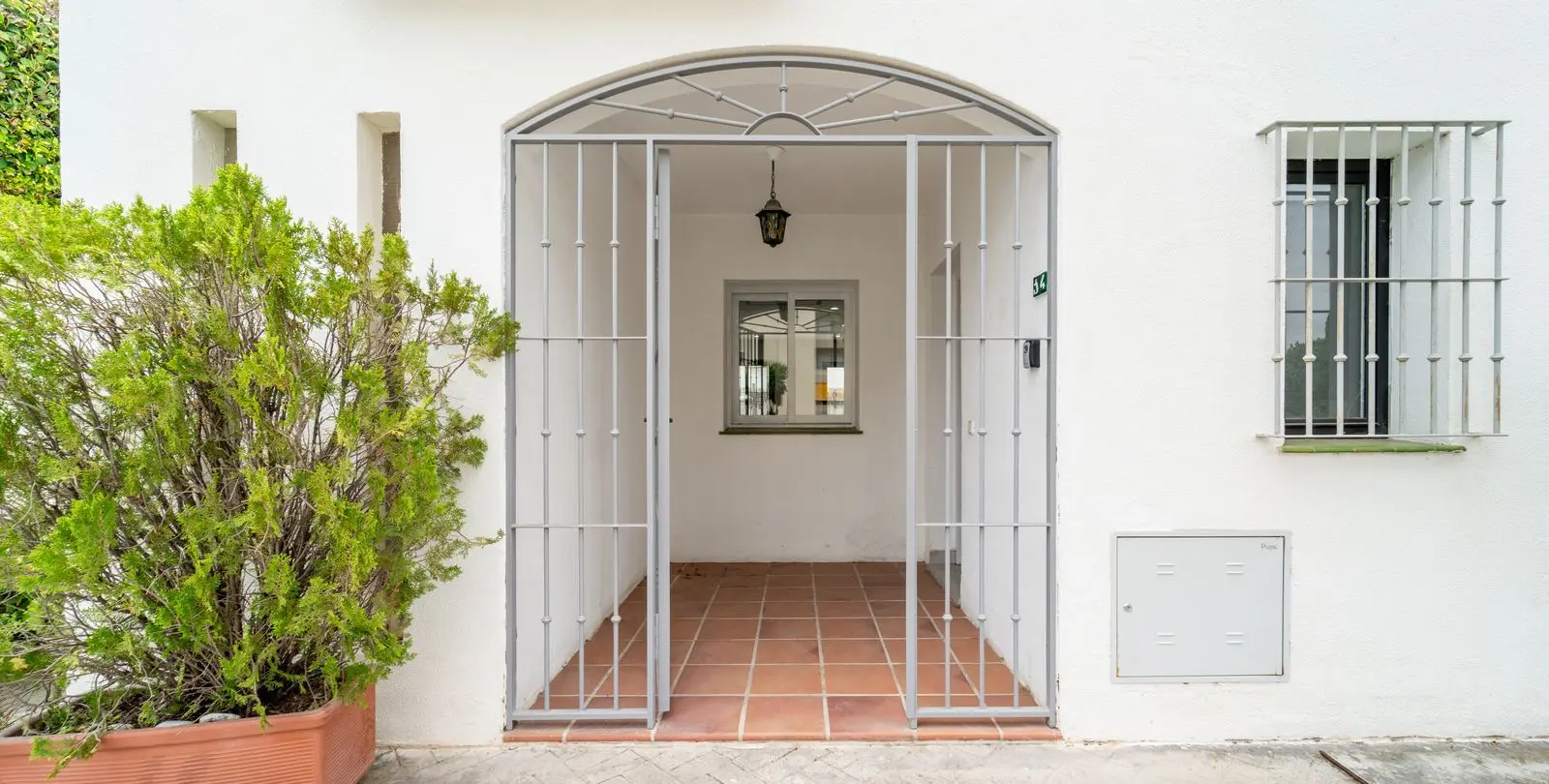 Sale of townhouse in Estepona 24