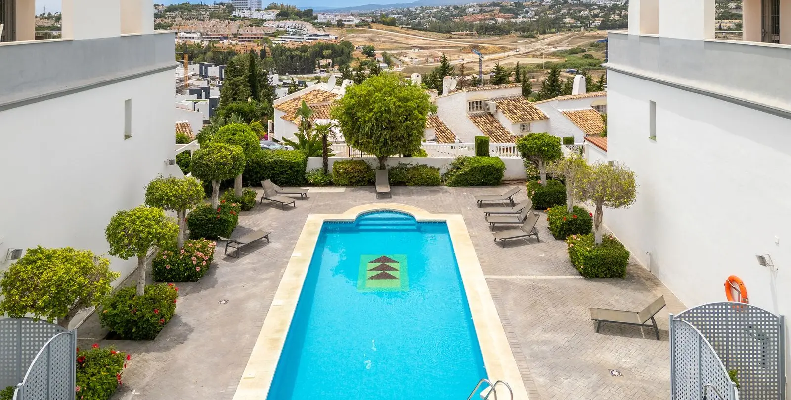 Sale of townhouse in Estepona 31