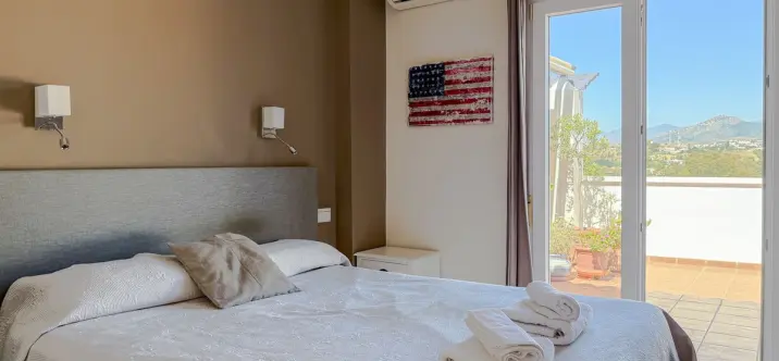 Sale of penthouse in La Campana 3