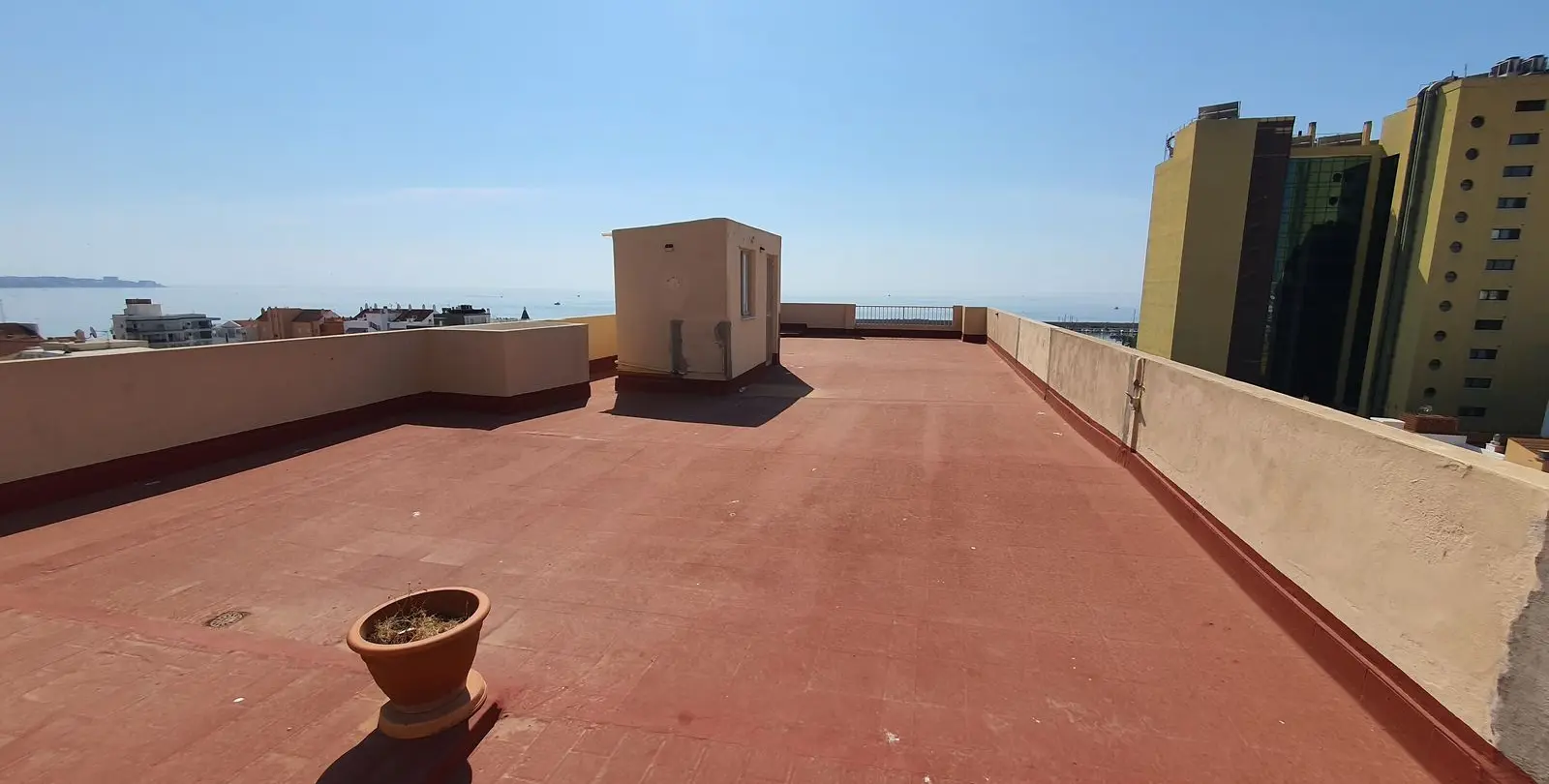 Sale of penthouse in Fuengirola 24