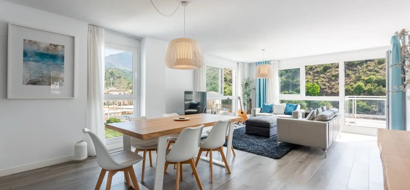 Sale of penthouse in Benahavís 1