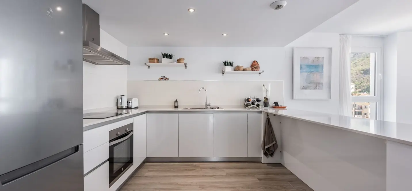 Sale of penthouse in Benahavís 2