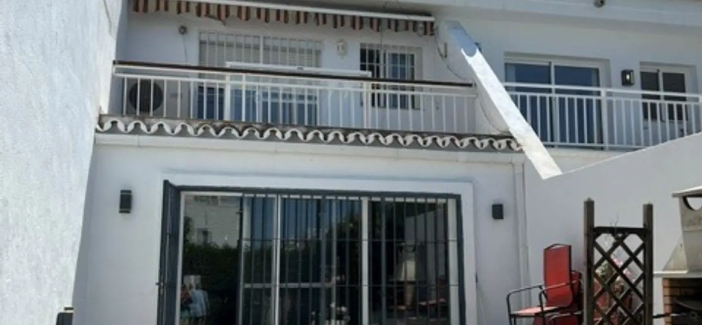 Sale of townhouse in Nagüeles 1