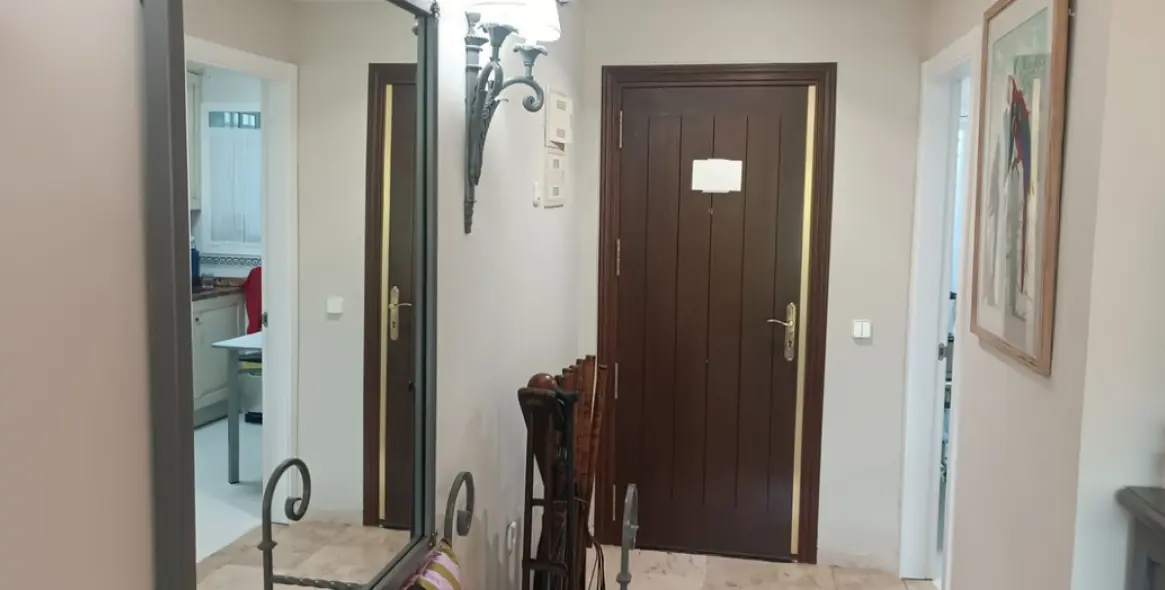 Sale of ground floor apartment in Estepona 25