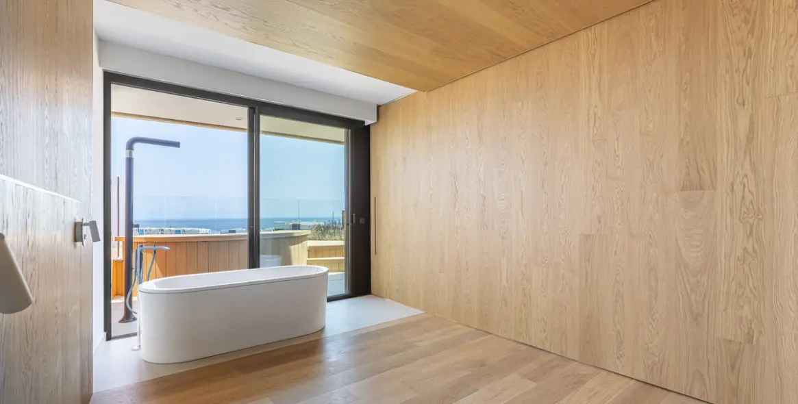 Sale of middle floor apartment in Fuengirola 25
