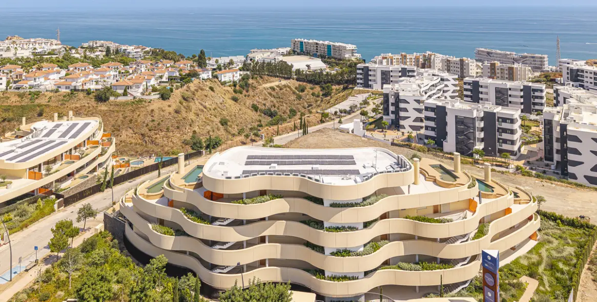 Sale of middle floor apartment in Fuengirola 50