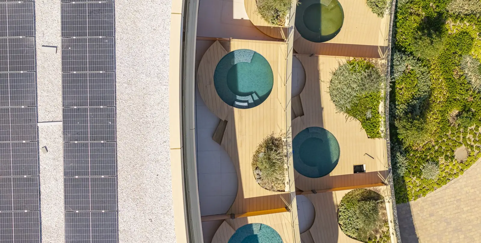 Sale of middle floor apartment in Fuengirola 8