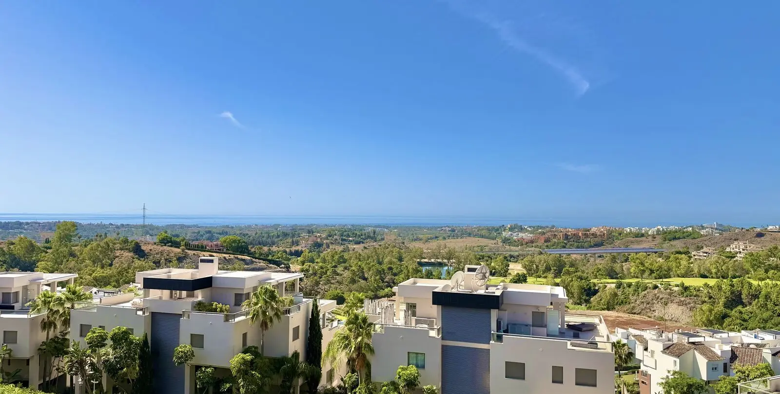 Sale of penthouse in Los Arqueros 5