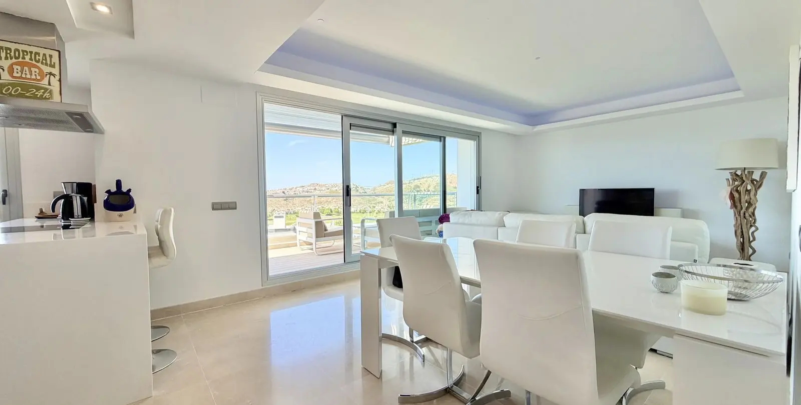 Sale of penthouse in Los Arqueros 7