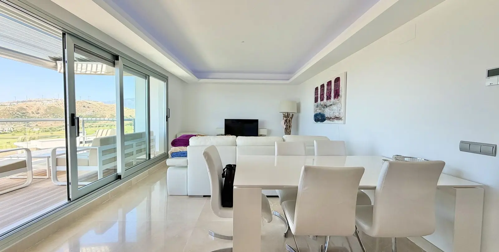 Sale of penthouse in Los Arqueros 8