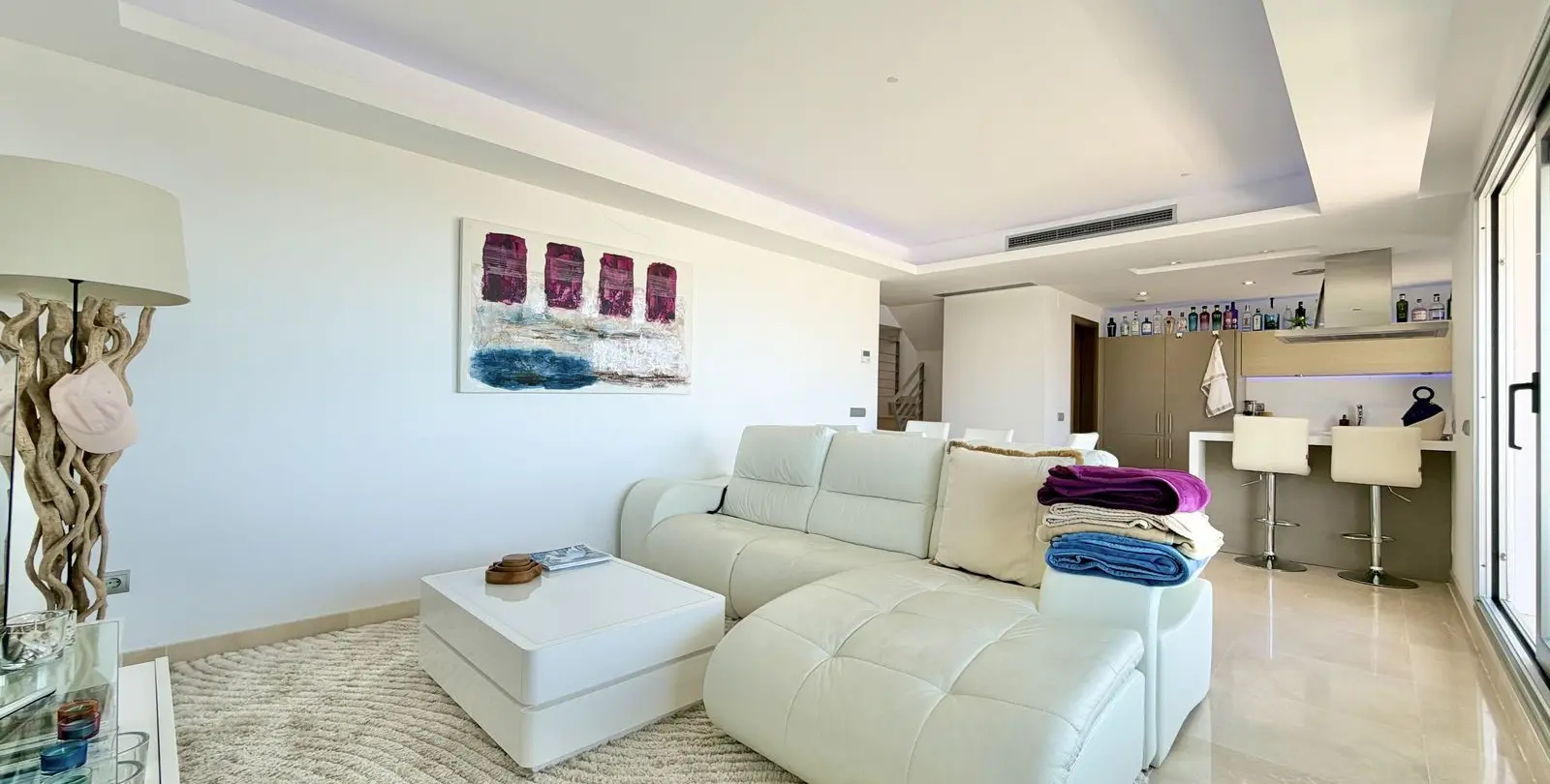 Sale of penthouse in Los Arqueros 9