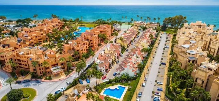 Venta de adosado en New Golden Mile 0