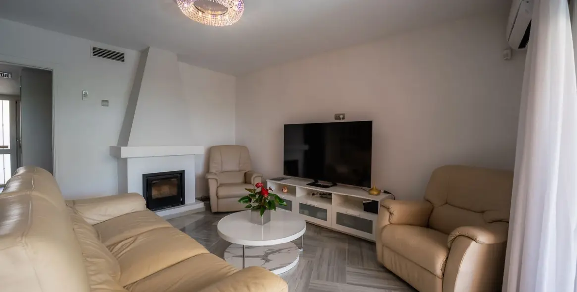 Venta de adosado en New Golden Mile 8