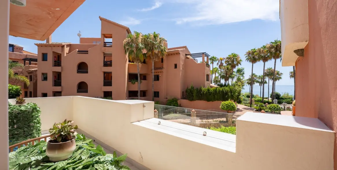 Venta de adosado en New Golden Mile 15