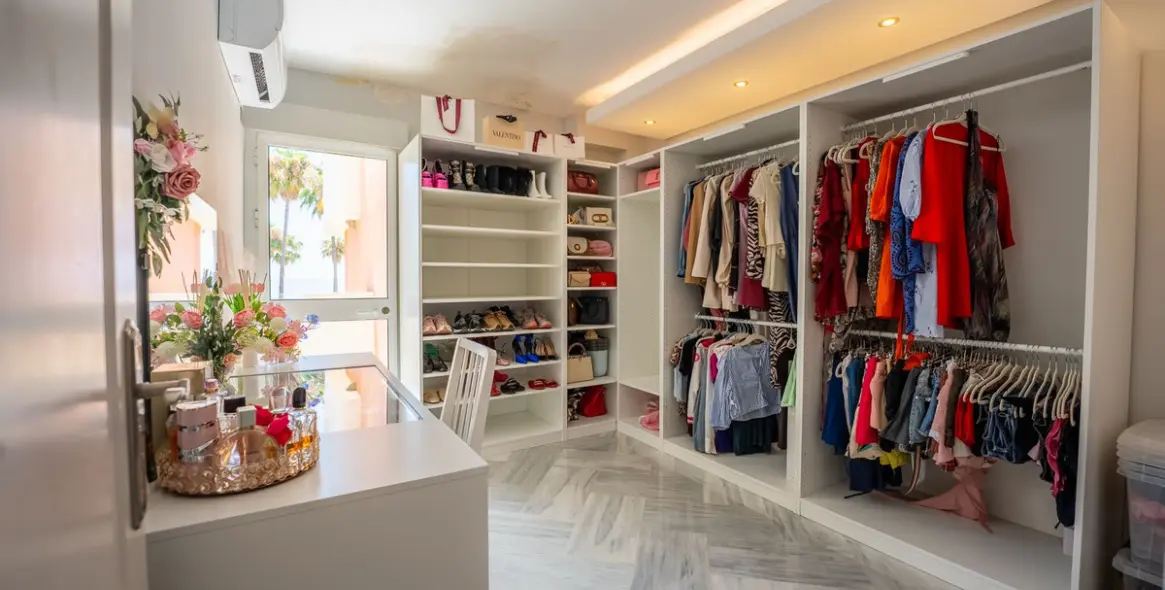 Venta de adosado en New Golden Mile 17