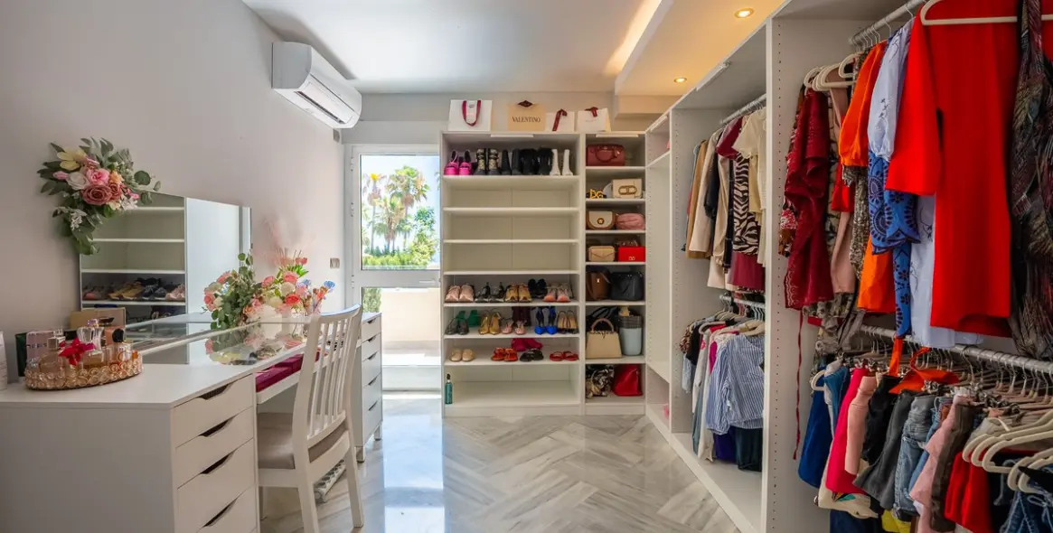 Venta de adosado en New Golden Mile 18