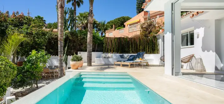 Venta de villa independiente en La Campana 1