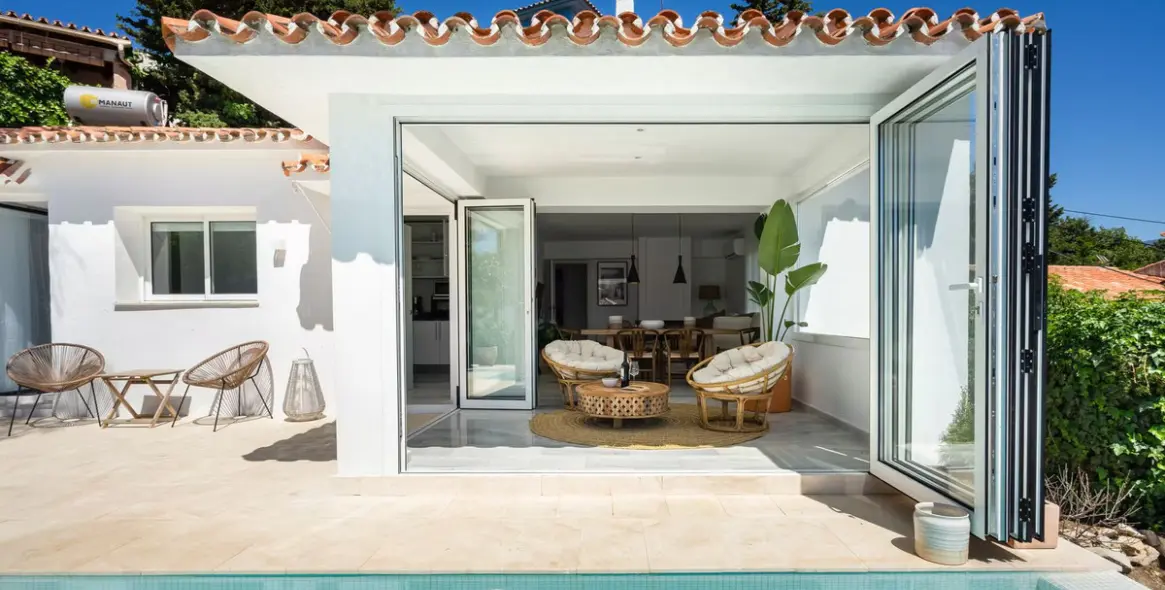 Venta de villa independiente en La Campana 3