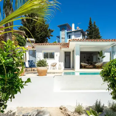 Venta de villa independiente en La Campana