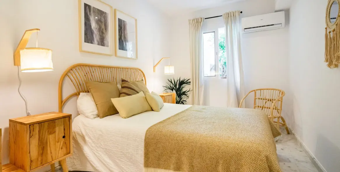 Venta de villa independiente en La Campana 22
