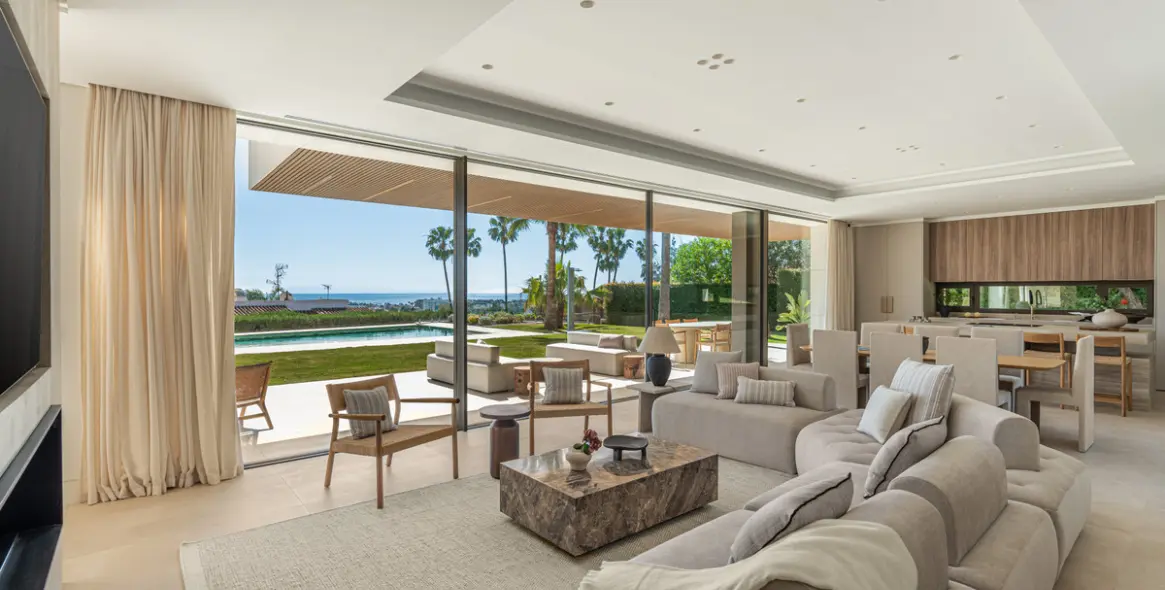Venta de villa independiente en Churriana 2