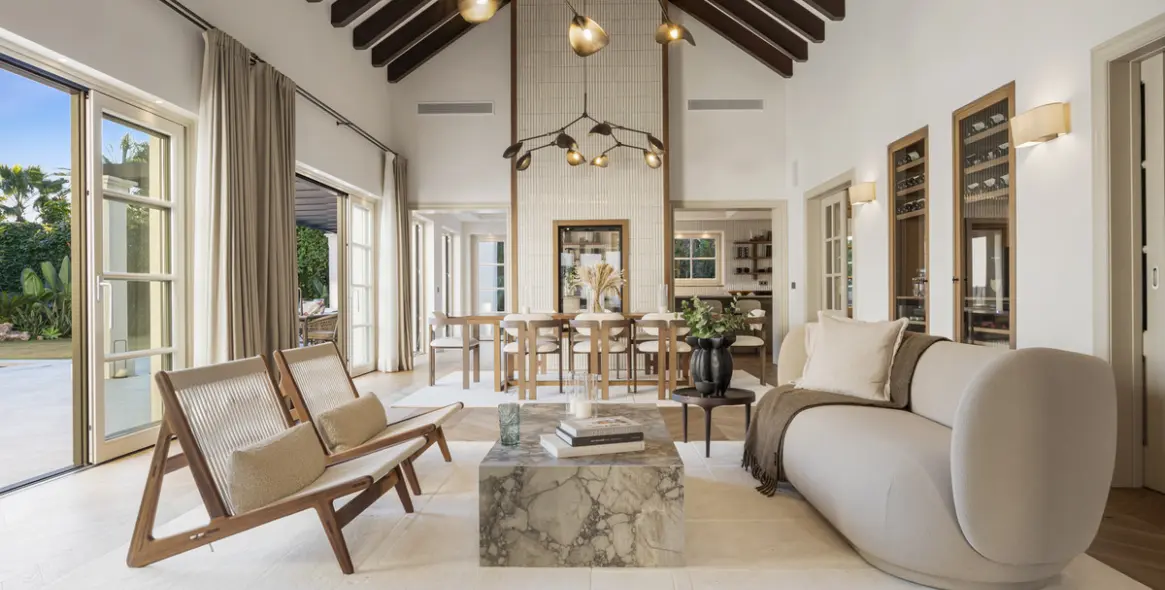 Venta de villa independiente en Nueva Andalucía 75