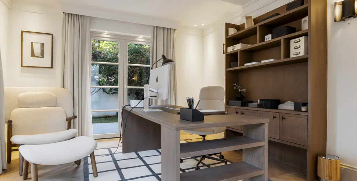 Venta de villa independiente en Nueva Andalucía 79