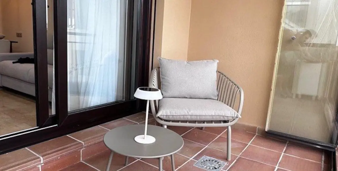 Long-term rent of middle floor apartment in La Cala de Mijas 9
