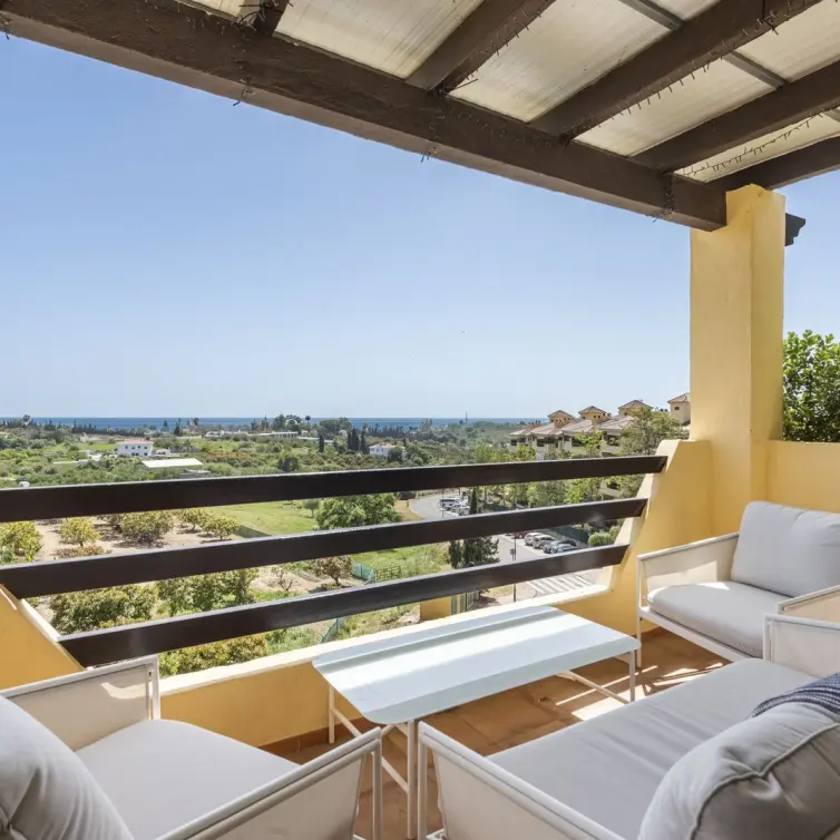 Sale of penthouse in Selwo
