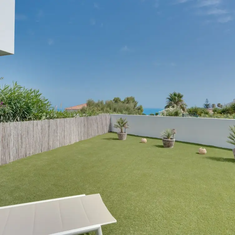 Venta de apartamento en planta baja en Manilva
