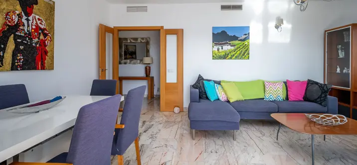 Sale of middle floor apartment in La Cala de Mijas 4