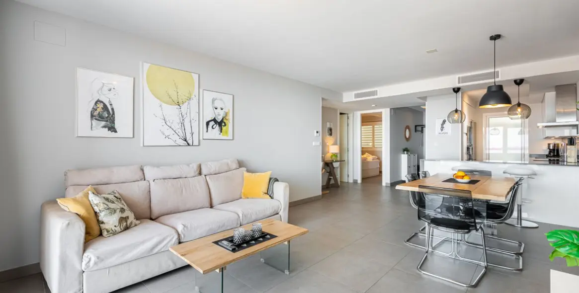Sale of ground floor apartment in Fuengirola 11