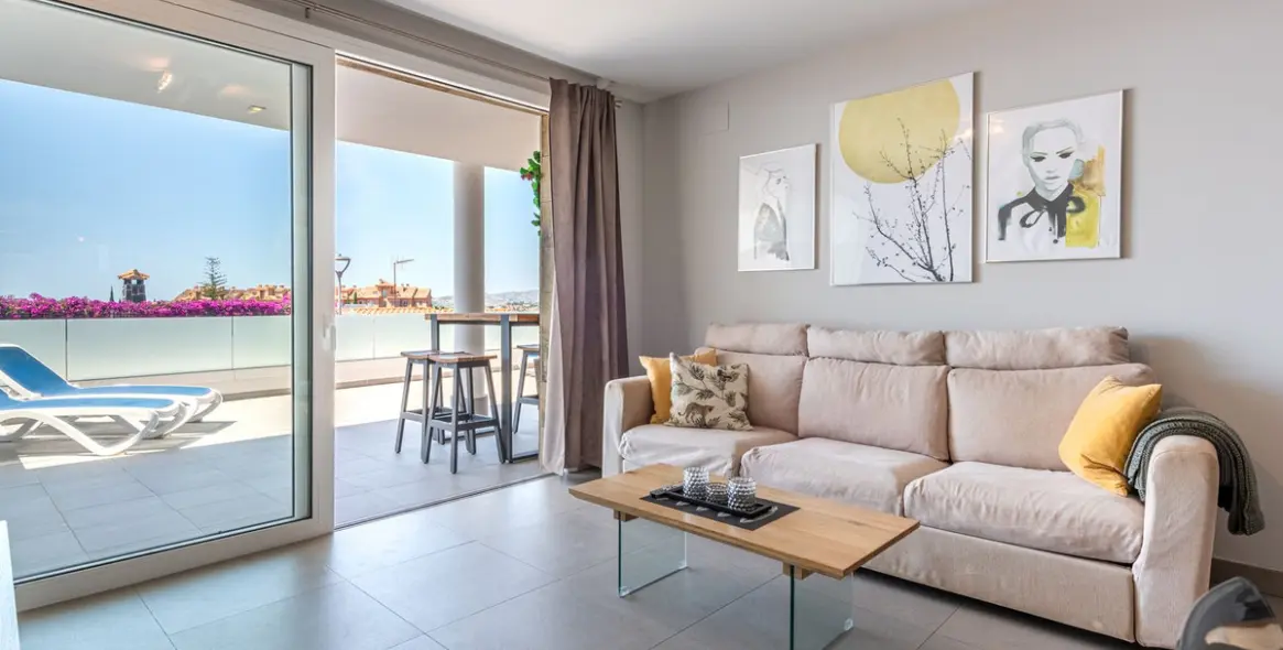 Sale of ground floor apartment in Fuengirola 12