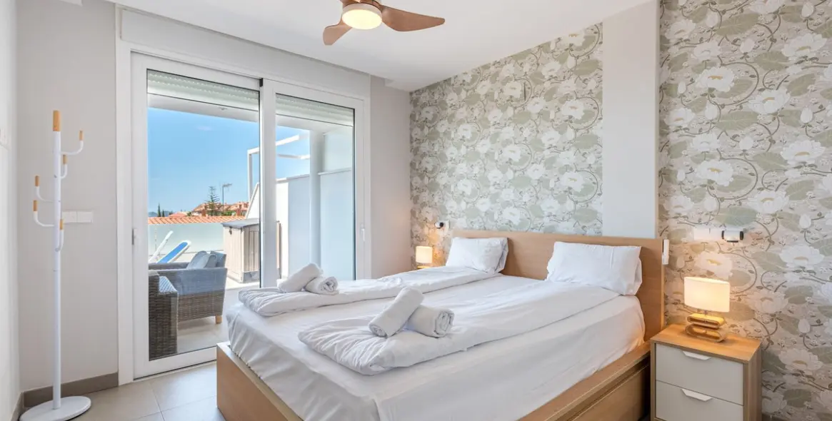Sale of ground floor apartment in Fuengirola 21