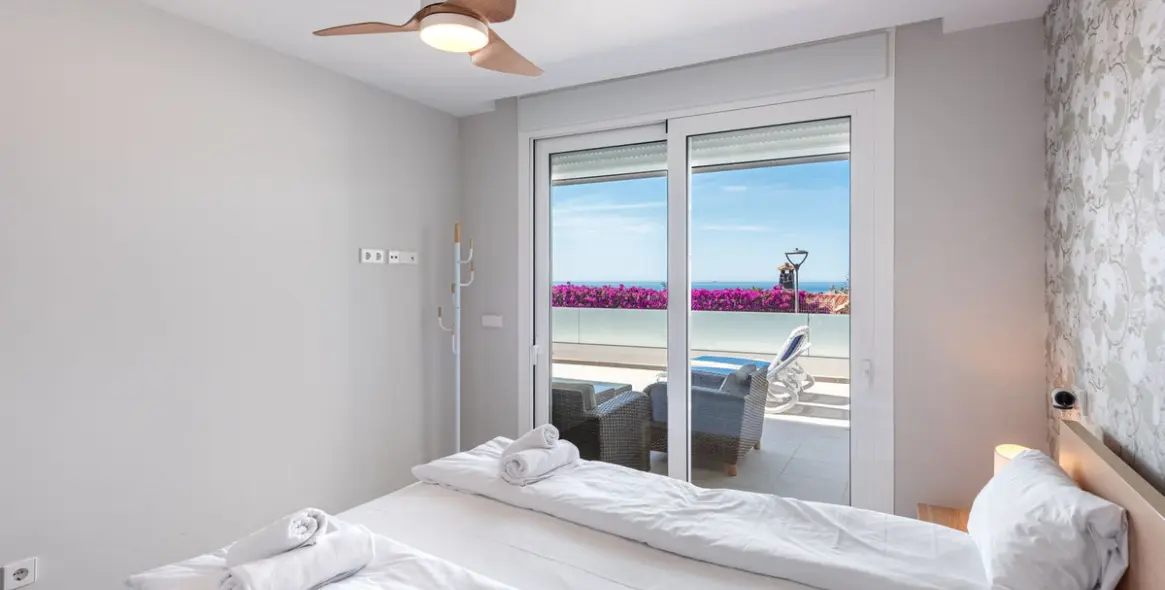 Sale of ground floor apartment in Fuengirola 22