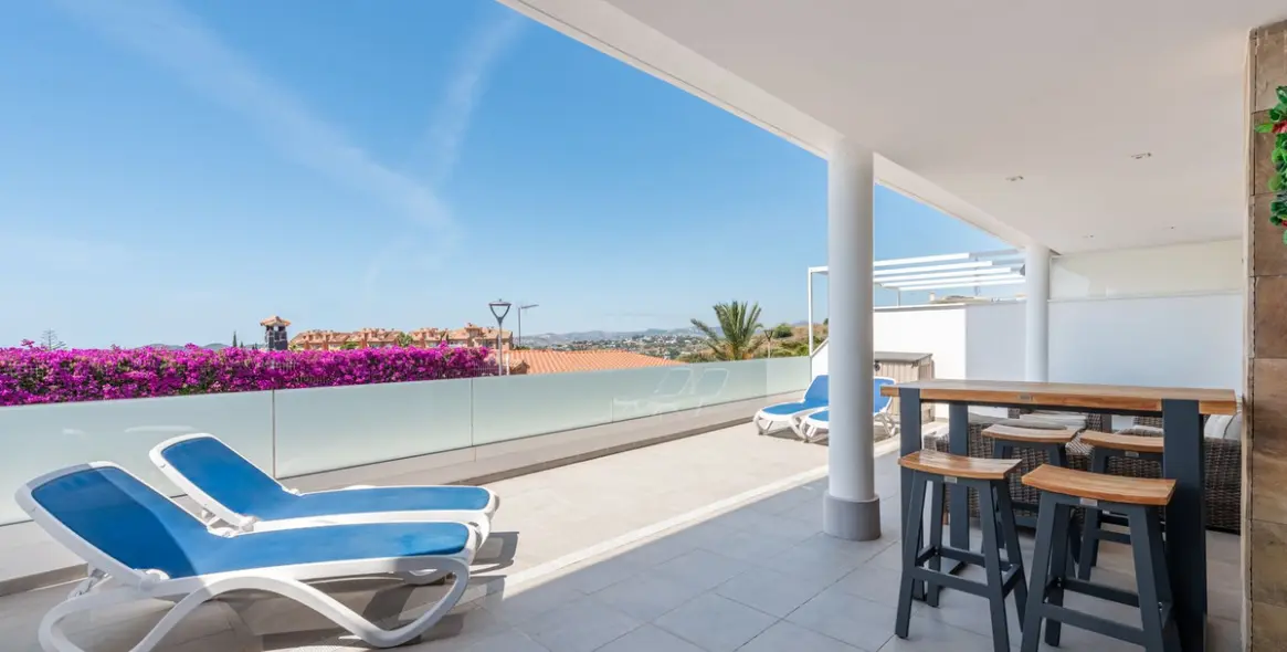 Sale of ground floor apartment in Fuengirola 25