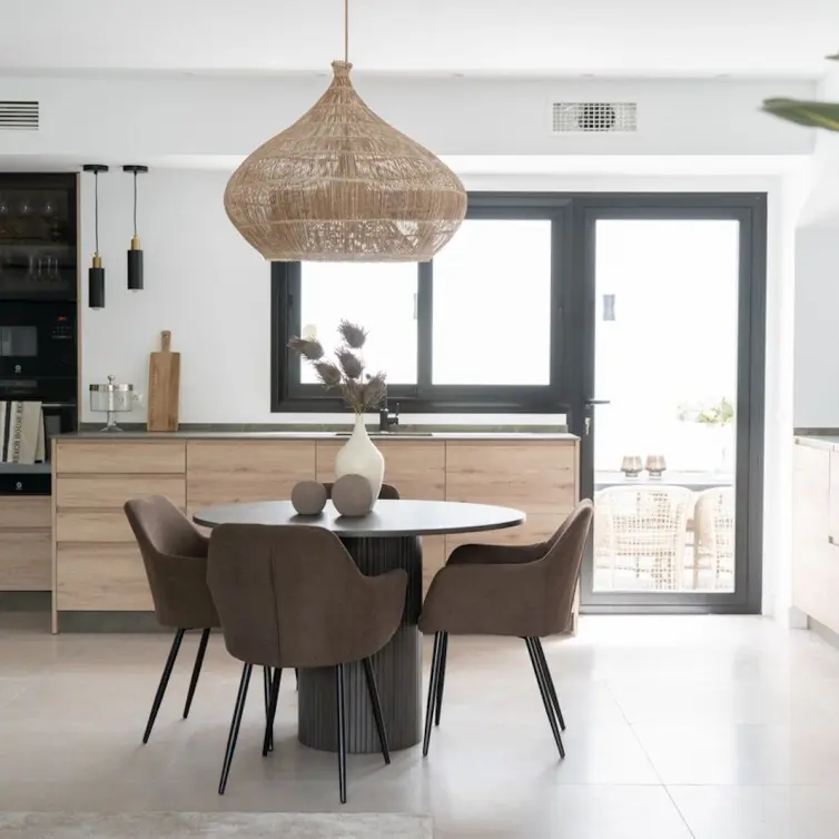 Sale of ground floor apartment in Nueva Andalucía