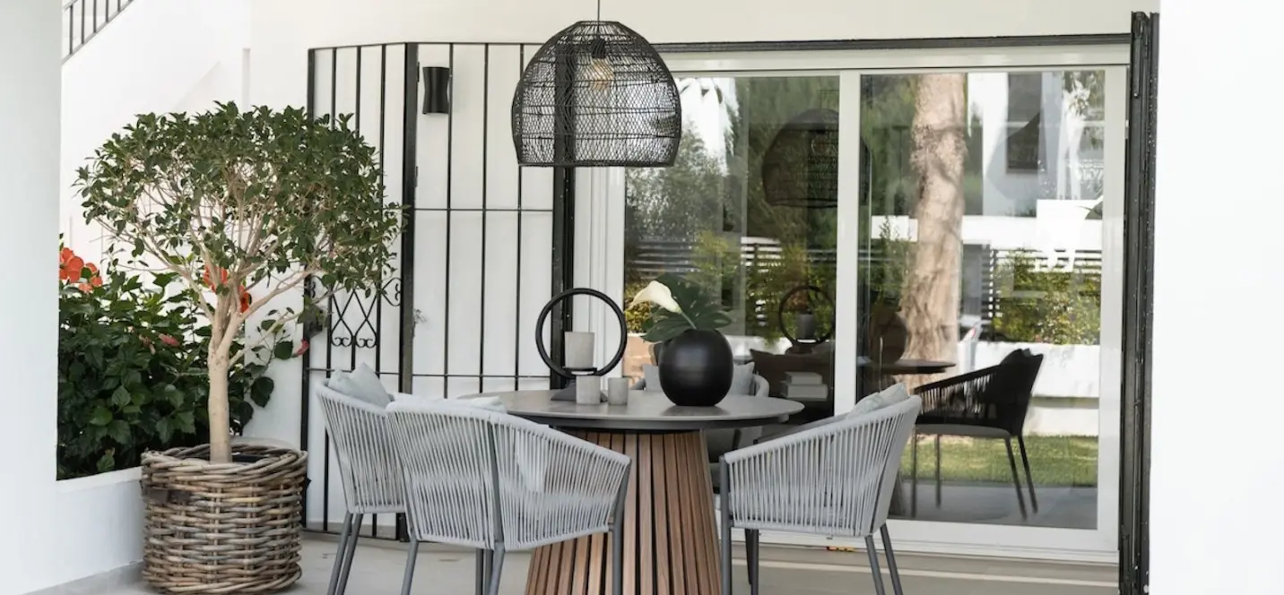 Sale of ground floor apartment in Nueva Andalucía 3