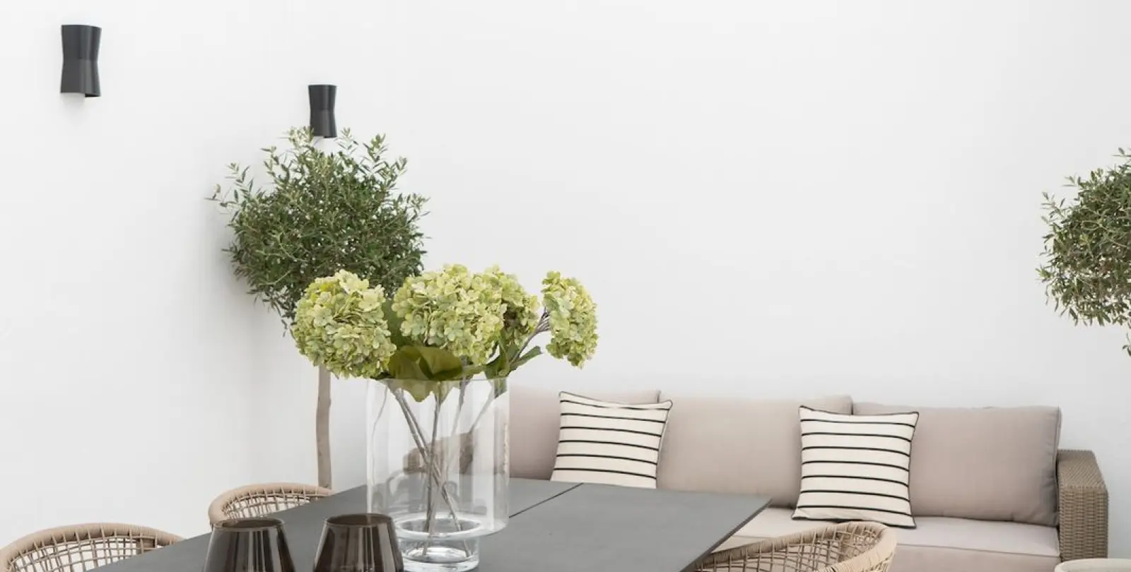 Venta de apartamento en planta baja en Nueva Andalucía 10