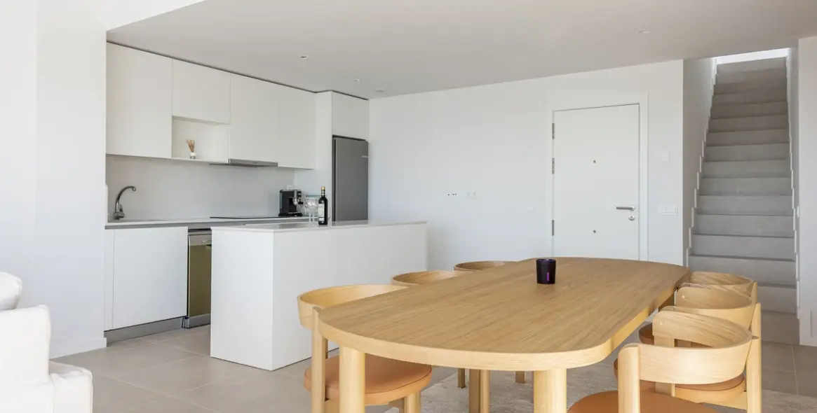 Sale of penthouse duplex in Bel Air 8