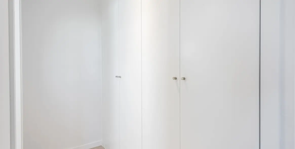 Sale of penthouse duplex in Bel Air 17