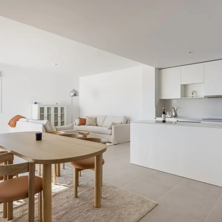 Sale of penthouse duplex in Bel Air