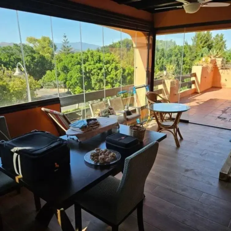 Sale of penthouse duplex in Estepona
