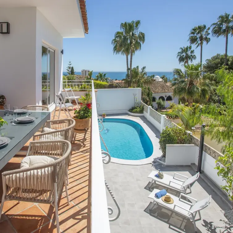 Venta de villa independiente en Riviera del Sol